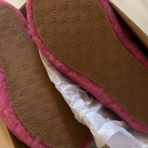 pink ugg slippers